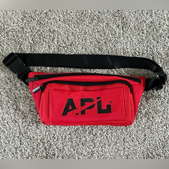 New APL Crossbody Bag - Picture 1 of 4